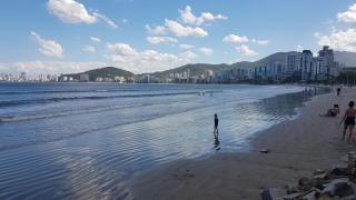 Hospedagem 20m da praia. - Itapema - 9