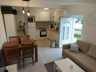 Apartment by AntunovicWinery - Trpanj - 0