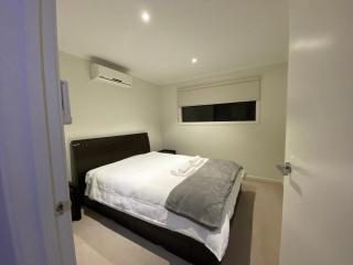 3Beds-Whole House-Ramez Street-MERNDA - Mernda - 1