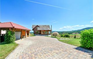 Amazing Home In Pustodol With Sauna - Pustodol - 5