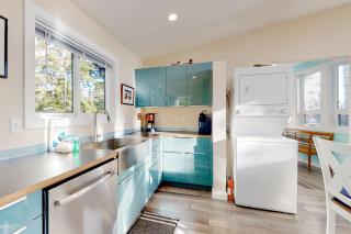 Tranquility Base - Manzanita - 4
