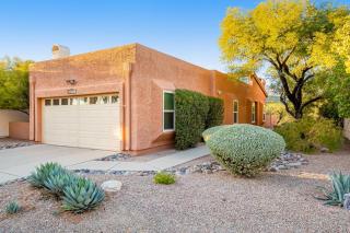 Calle Bartinez Oasis - Tucson - 0