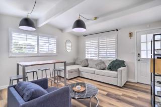 Walk to Downtown Palm Desert Home with Pool Access - Palm Desert - 8