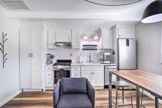 Walk to Downtown Palm Desert Home with Pool Access - Palm Desert - 4