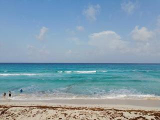 Confortable depa en condominio Frente al Mar! - Cancún - 8