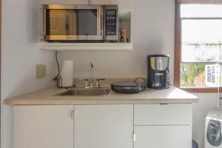 Studio A mile from the best south Bay Beach - Redondo Beach - 1