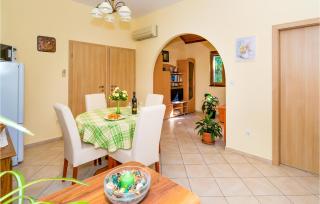 Two-Bedroom Apartment In Necujam - Nečujam - 8