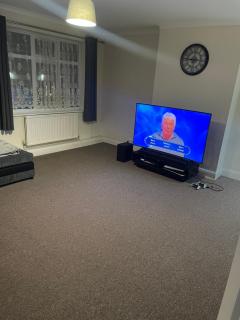 Welcome to your new home. - Redbridge - 2
