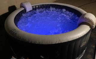 Large Pool With Diving Board, Remodeled 3bdrm, Near State Farm STDM and More! - Peoria - 6