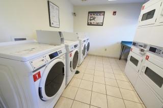 InTown Suites Extended Stay Chesapeake VA - I-64 Crossways Blvd - 8