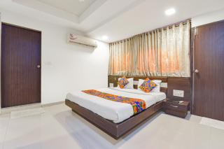 FabHotel Skyland - Ahmedabad - 5
