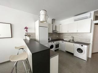 Amplio apartamento en Av. Carlos Haya - Málaga - 9