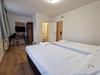 Home Inn Hotel - 6