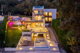 Villa AltaVista - Seaview & Relax with Heated Pool & MiniGolf - 0