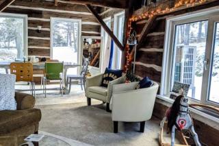 A charming, rustic 150 year old Carriage House - Orangeville - 3