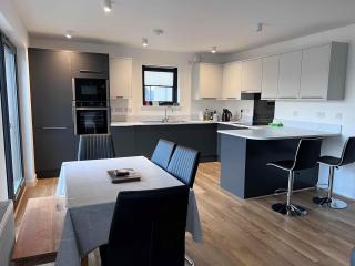 Caledonia Place - 9