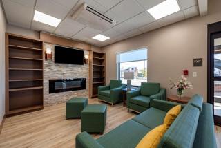 Comfort Suites Colorado Springs East - Medical Center Area - Colorado Springs - 4