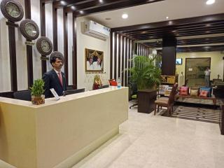 Hotel Dr Rajkumar International - Bangalore - 9
