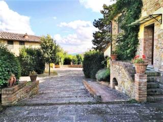 Holiday home in Gambassi Terme with jacuzzi - Gambassi Terme - 4