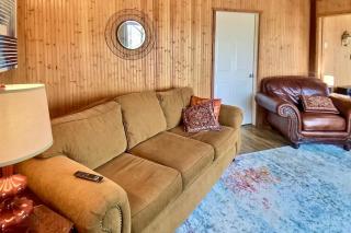 Ozark Rambler Cabin - 8