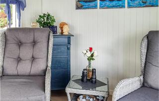 Awesome Home In Laukvik With Kitchen - Laukvik - 8