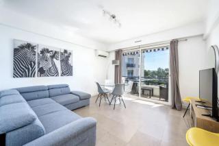 C082-Croisette - 2 Chambres - Vue Epoustouflante - Cannes - 8
