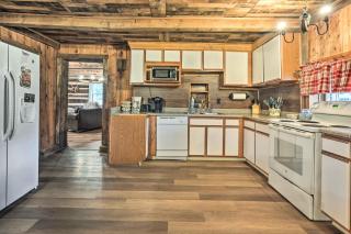 New Paris Cabin about 11 Mi to Shawnee State Park - - 1