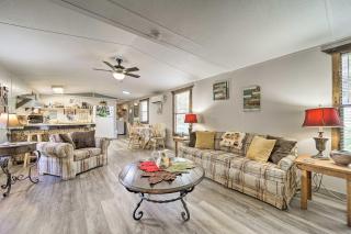Bring a Pet Smoky Mtn Vacation Rental with Yard! - Whittier - 7