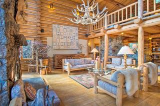 Peaceful Wooded Sanctuary with Private Hot Tub - 8