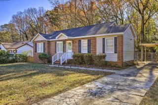 Peaceful Columbus Retreat with Deck and Yard! - 0