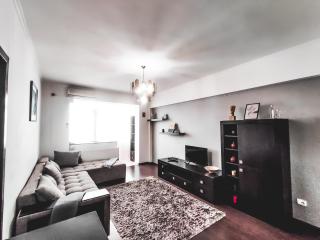 Parliament 1BR Apartment w self check in - Bucarest - 3