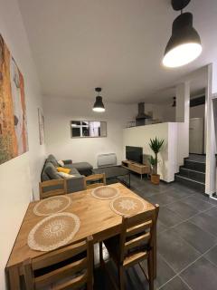 Bel Appartement Grande Terrasse avec parking à Dijon - Dijon - 1