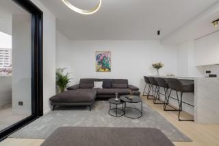 Luxury Haven in Zagreb - 9
