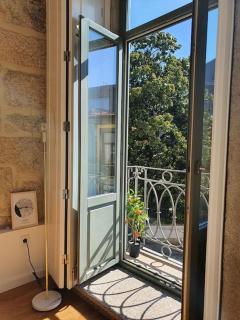 Famous Dreaming Studio - 7