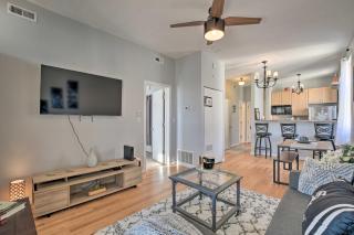 Elegant Chicago Retreat with Spacious Balcony! - Chicago - 6