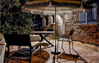 Awesome Home In Lamalou Les Bains - Lamalou-les-Bains - 2