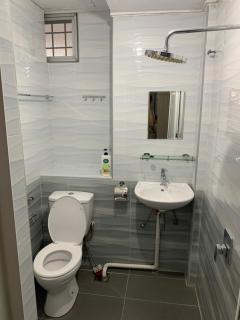 2 bedroom 2 bathroom Paul Serene Ramin F201 - 5