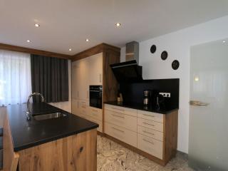 Apartment for allergy sufferers near the waterfall - Krimml - 8