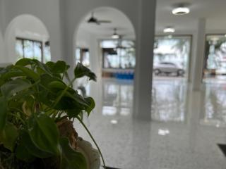 Seaside Palace Hotel - Koh Samui - 1
