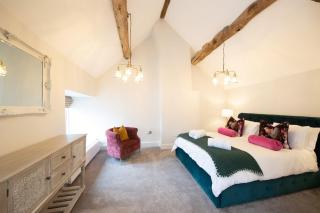 The Farmhouse - Buxton - 8