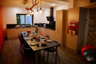 Loft Chocolatine, spacieux, piscine, trampoline - 3