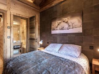 Chalet luxueux 4****, calme, proche pistes ski, 10 pers, WiFi, parking - FR-1-304-196 - 8