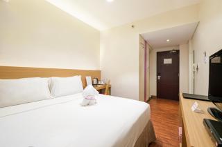 MySpace Hotel @BGC - Manila - 8