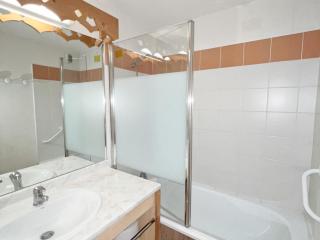 Appartement familial avec piscines et parking, proche centre et skibus - FR-1-624-103 - Samoëns - 3