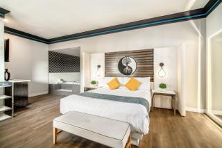 Aspire Inn Studios & Spas - 8