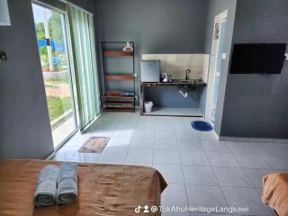 Tok Abu Heritage Roomstay - Pantai Cenang - 4