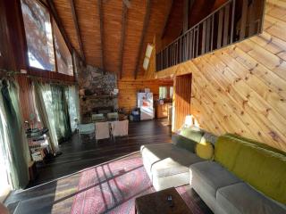 Megans Mountain Getaway - 5