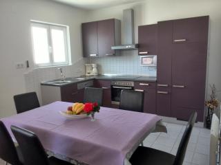 Guesthouse Raffaello - Kampor - 9