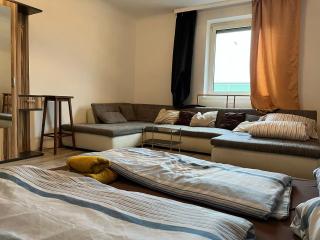 Breathtaking Shared Villa near Danube River /w Garden and Parking - Vienne - 2