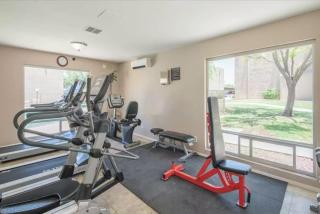 SW Arizona decorated 1 bedroom condo pool/hot tub - Phoenix - 4